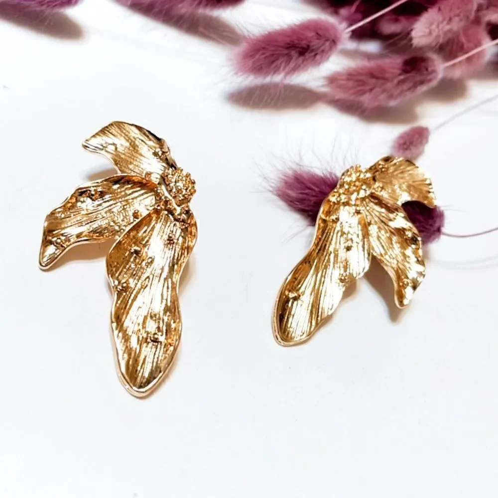 Flower earrings  #198